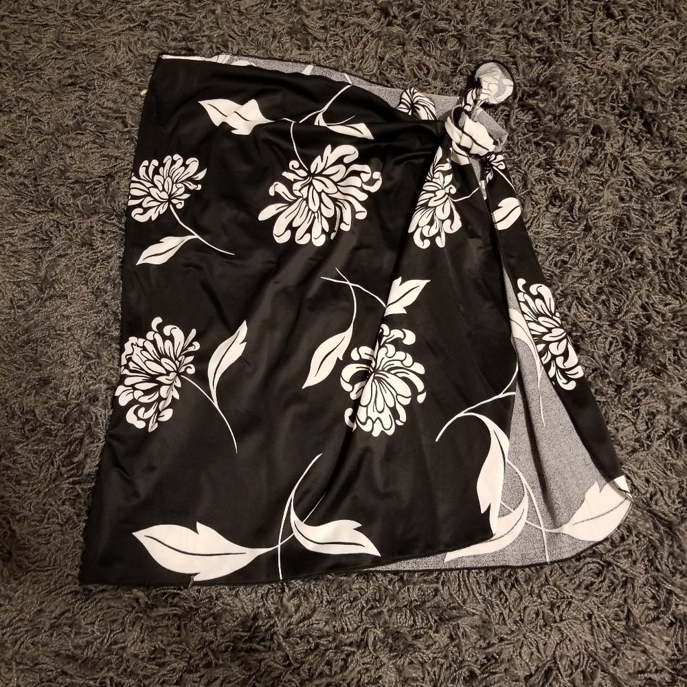 Beach skirt